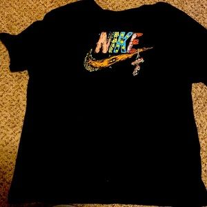 Black new Nike tshirt